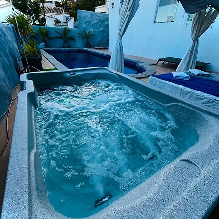 Problueidc Homestay Fuengirola